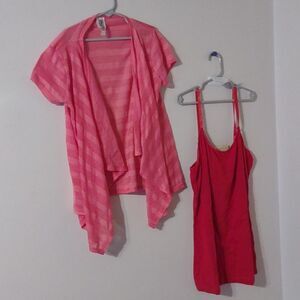2 pc girls bundle tops Size: L and 1x            (SHRT G1-010)